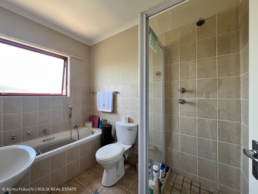 2 Bedroom Property for Sale in Parklands Western Cape